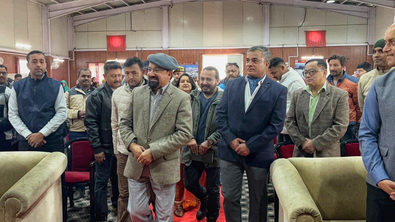 Dr. Mohd Jaffer Akhoon रहे मौजूद