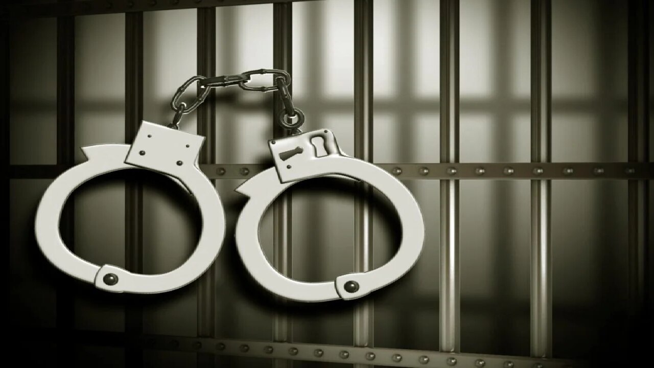 Ex-BJP Member Arrested : कुलगाम में पूर्व बीजेपी महासचिव गिरफ्तार, चोरी और जालसाजी का आरोप!