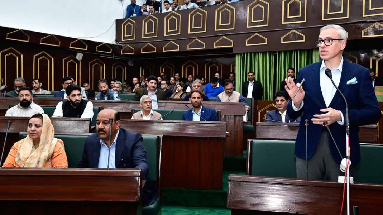 CM Omar: अगस्त के आखिरी सप्ताह में हो सकता है विधानसभा सत्र, तैयारियों में जुटी उमर अब्दुल्ला सरकार!
