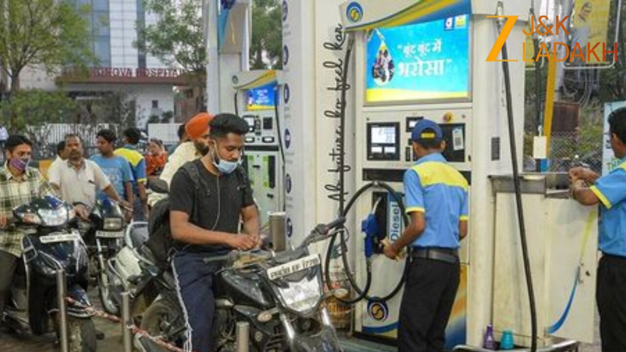 बडगाम में सरकारी जमीन पर बना पेट्रोल पंप, ACB ने खोला बड़ा घोटाला, अधिकारियों पर FIR