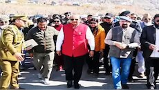 लद्दाख में नए जिलों के गठन का जश्न, LG सक्सेना ने कहा- "विकास के नए युग की शुरुआत"