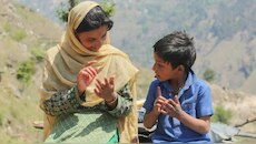 भारत का वो अनोखा गांव जहां कदम रखते ही छा जाता है सन्नाटा, पैदा होते ही गूंगे-बहरे हो जाते हैं बच्चे! जानें क्या है वजह