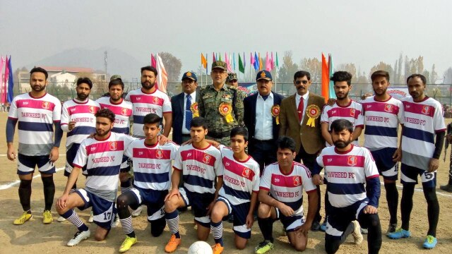 CRPF Football Tournament : बांदीपोरा के नौजवानों के लिए CRPF का फुटबॉल टूर्नामेंट !  