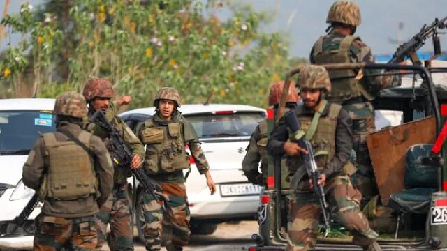 Handwara Encounter : हंदवाड़ा में सुरक्षाबलों ने ढेर किया आतंकी, जांच जारी...