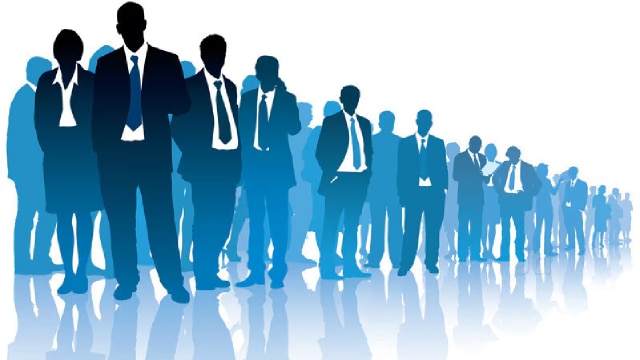 Unemployment Crisis : जम्मू-कश्मीर में लाखों नौजवान बेरोजगार, सरकारी विभागों में खाली हैं 32 हजार पद!