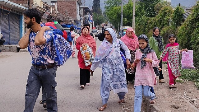 Ceasefire Violation: पाकिस्तानी गोलाबारी में पुंछ के 13 की मौत और 59 घायल!