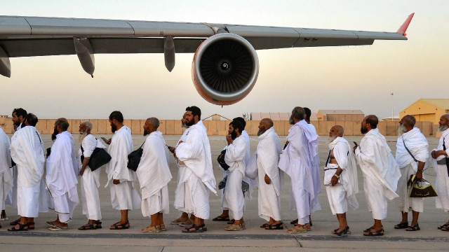 Hajj Yatra : हज यात्रा के लिए उड़ानें 25 मई से फिर शुरू होंगी, देखें नया शेड्यूल...