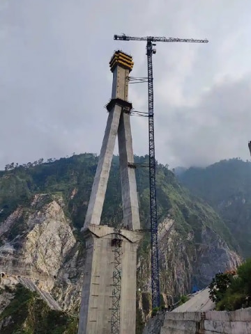 इन मेगा प्रोजेक्ट्स से बदलेगी कश्मीर की तस्वीर...