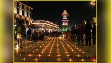 दशकों बाद कश्मीर के लाल चौक पर मनाई गई दिवाली; 'ऑपरेशन सिन्दूर' के शहीदों को श्रद्धांजलि!