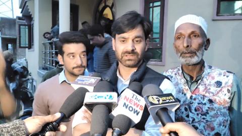 उमर सरकार के बजट पर भड़के PDP विधायक वाहिद परा, कहा– लोगों के लिए कुछ नया नहीं