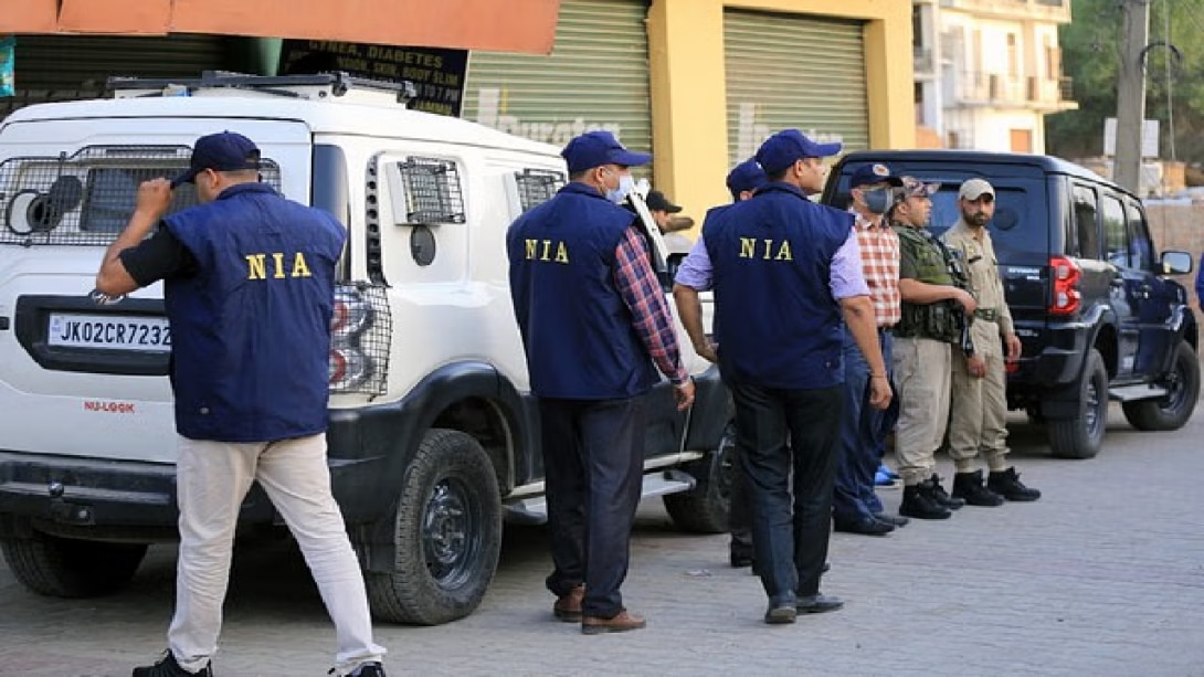 जम्मू-कश्मीर में आतंकवाद के खिलाफ NIA की बड़ी कार्रवाई, कई जिलों में छापेमारी