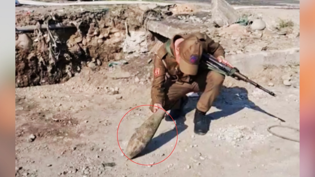 सांबा : नाले की खुदाई में जंग लगा मोर्टार शेल मिला, BDS टीम ने संभाला मामला, इलाके में हाई अलर्ट