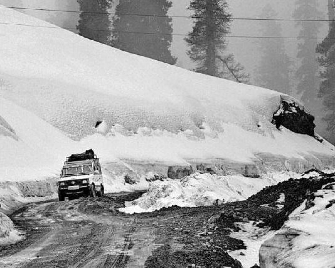 Breaking News: दो हफ्ते बाद खुल गई गुरेज–बांदीपोरा रोड, एकतरफा यातायात बहाल होने से मिली लोगों को राहत...