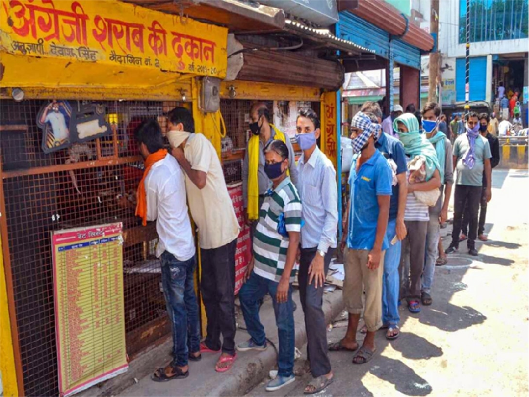 J&K सरकार का बड़ा फैसला! 2026-27 में नहीं खुलेंगी नई शराब की दुकानें, सामने आया चौंकाने वाला आंकड़ा