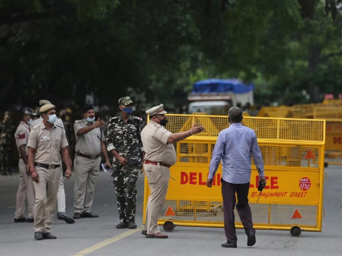 Awami Itihaad Party: जंतर मंतर पर AIP के धरने को दिल्ली पुलिस ने नहीं दी इजाजत, Statehood की मांग पर बढ़ा विवाद...